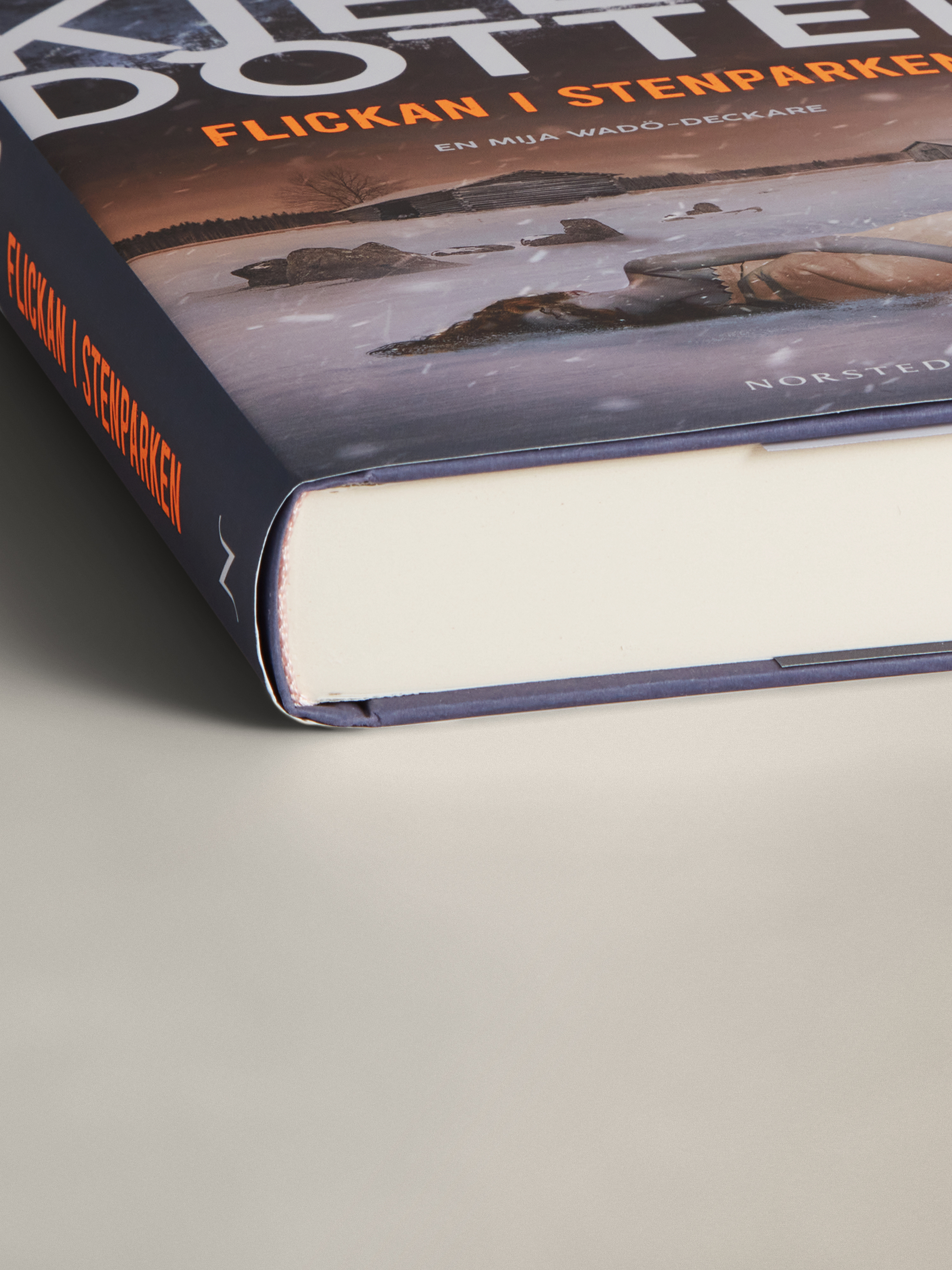 flickan i stenparken angle 5.jpg