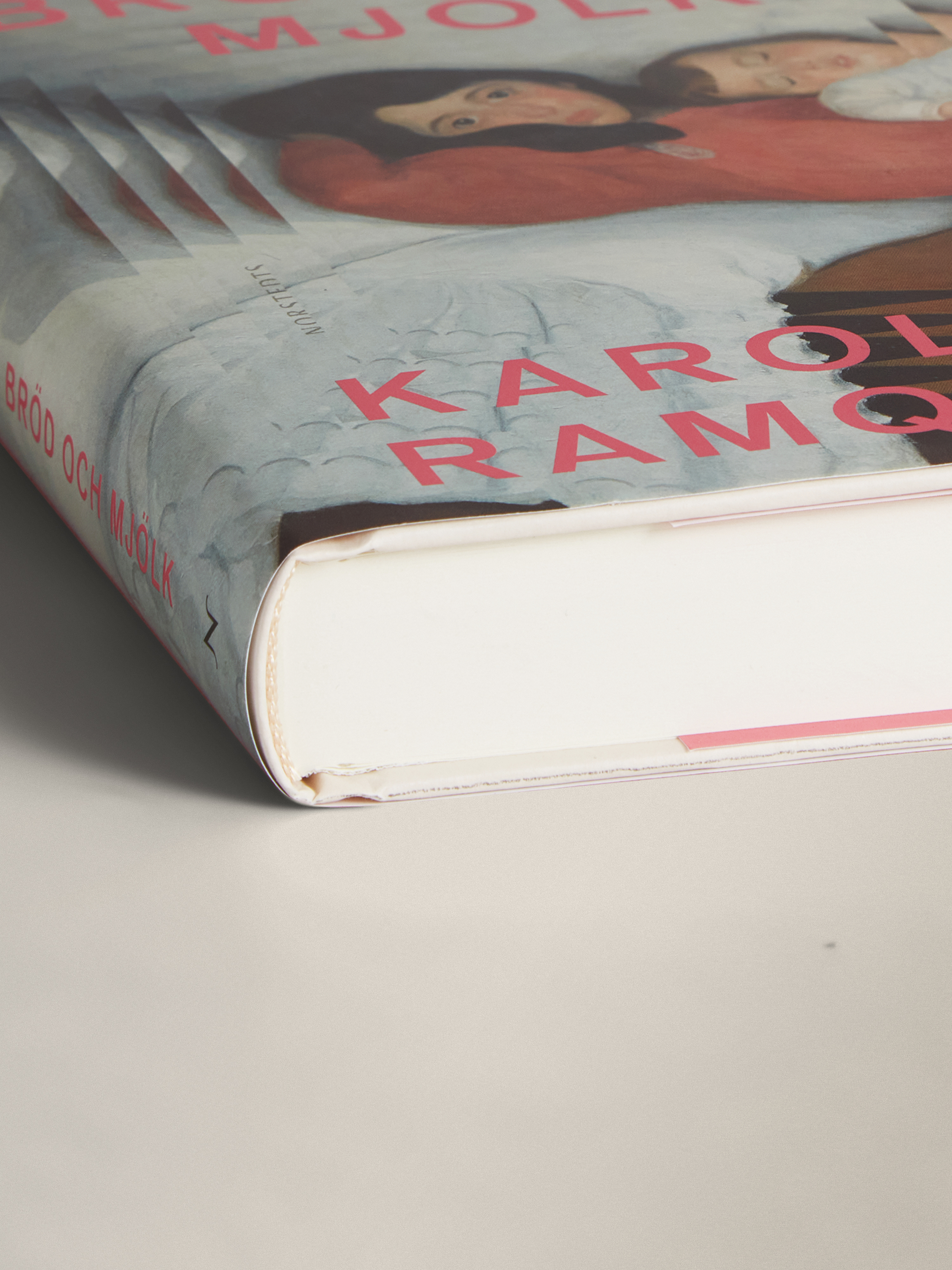 brödochmjölk-angle 5.jpg